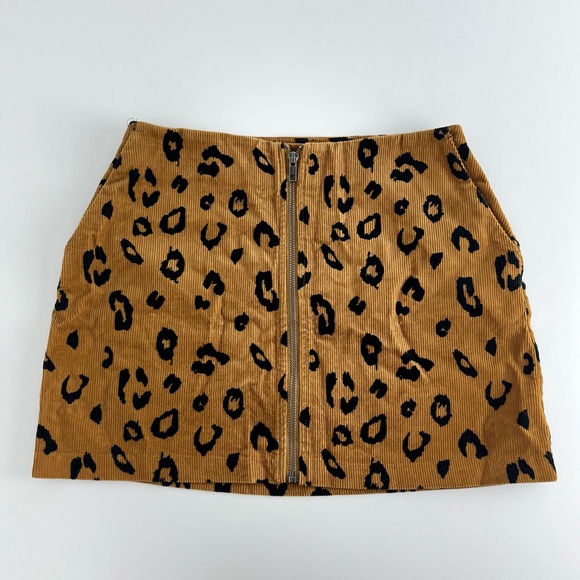 Obey Dresses & Skirts - Obey Leopard Print Corduroy Mini Skirt 26 Tan Black Zip Front Y2K Punk Grunge